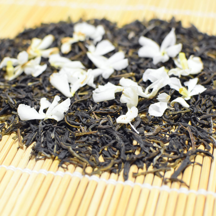 infusion jasmin sur thé
